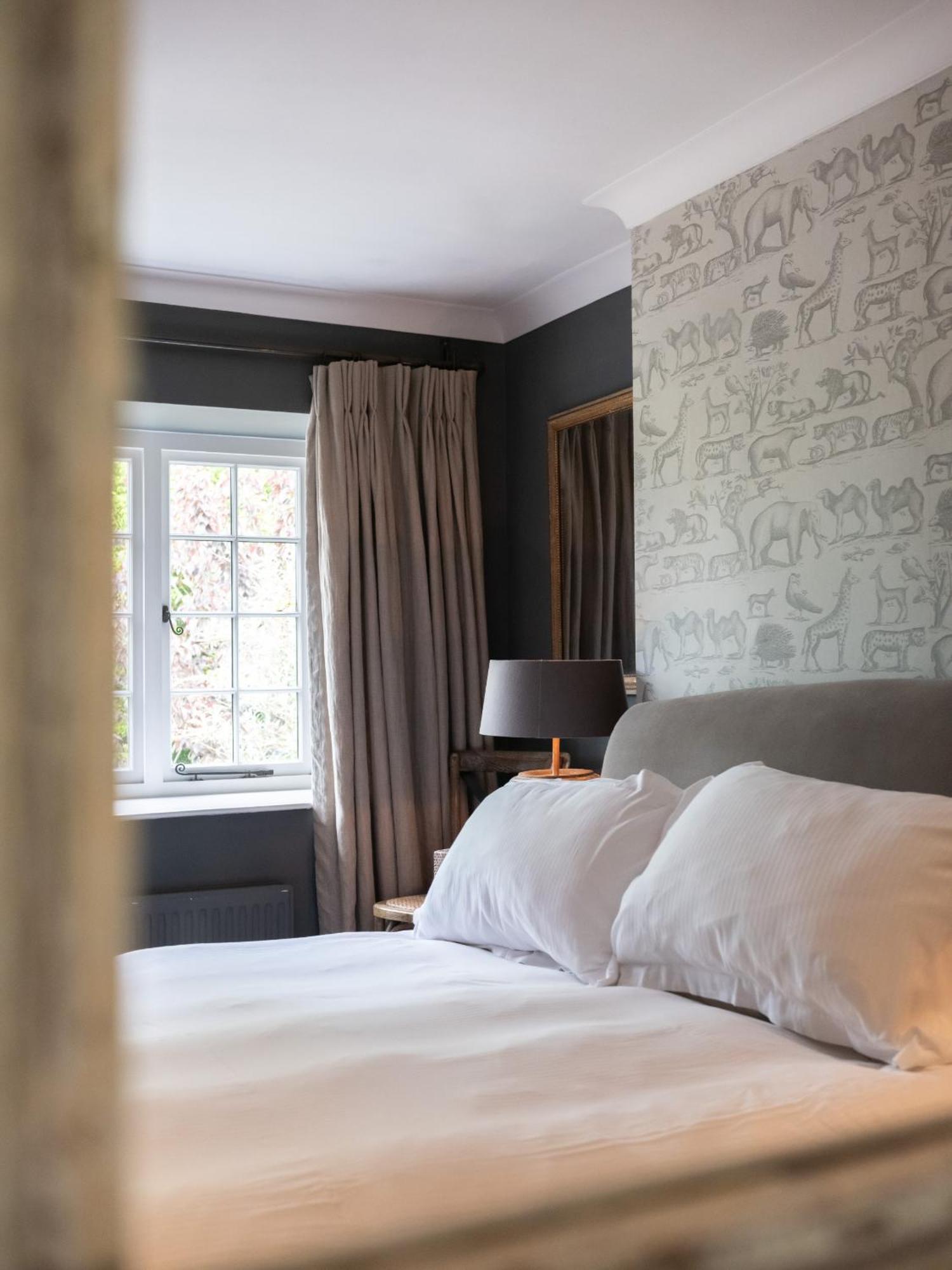 New Inn At Coln Coln St. Aldwyns Room photo