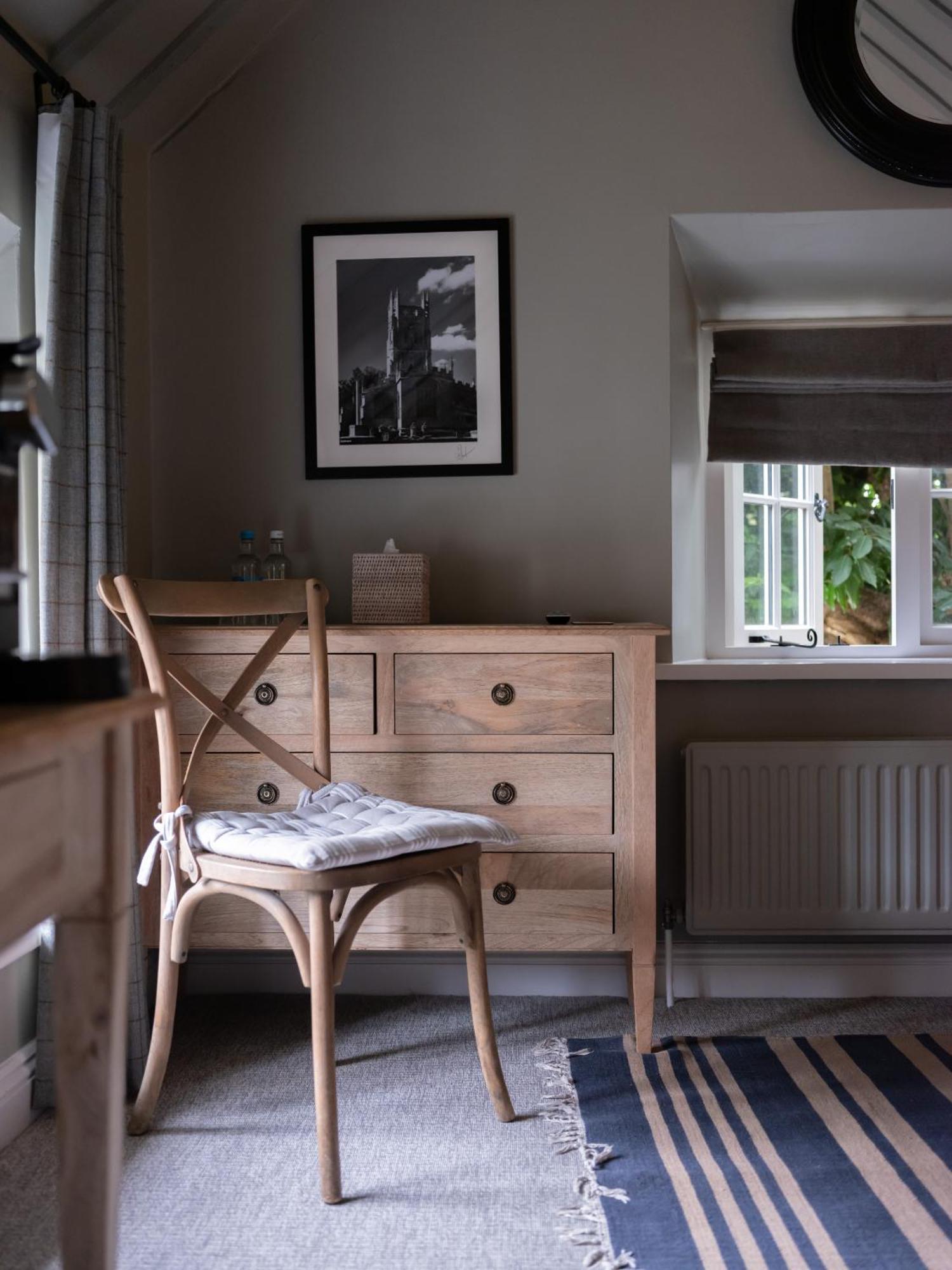 New Inn At Coln Coln St. Aldwyns Room photo